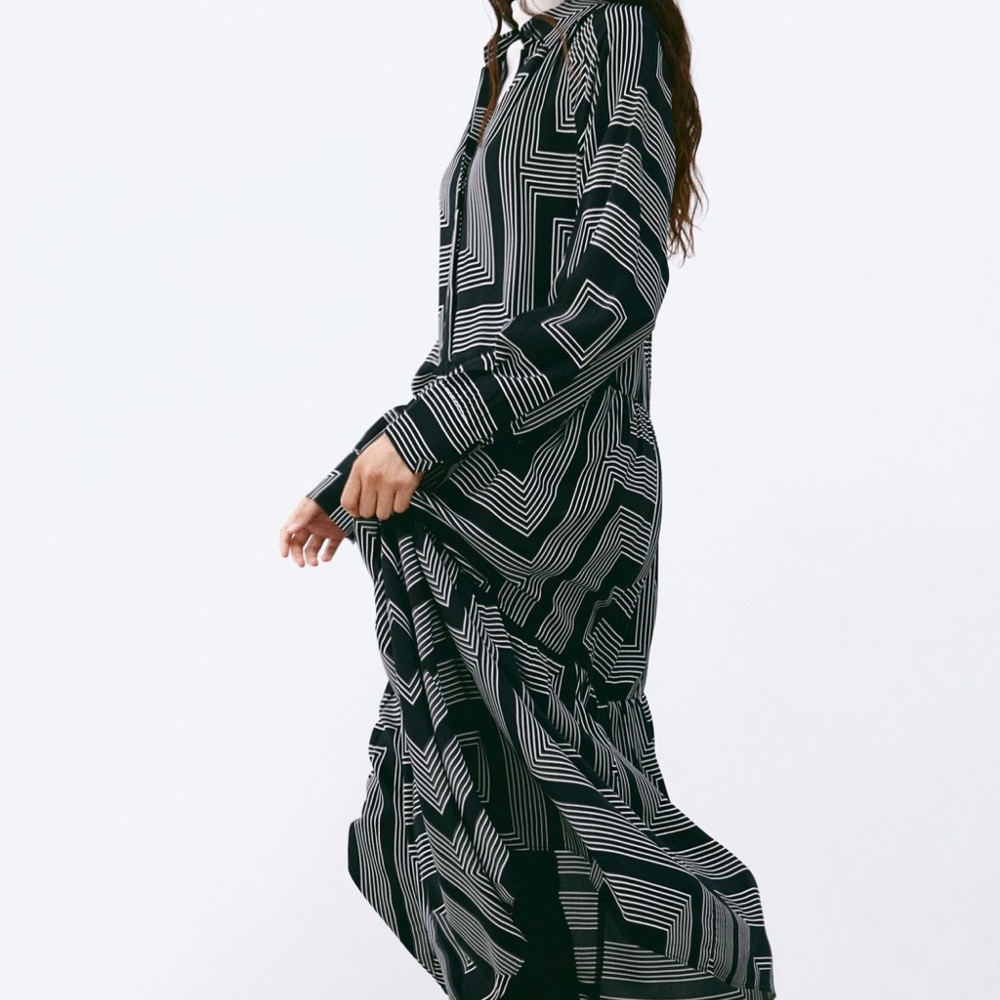 Black and cream midi shirt dress